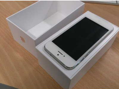 iPhone 5 White Factory Unlocked - Amazon Third Party Sellers